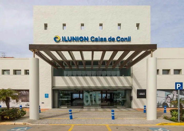 Mejores hoteles y apartamentos en Conil