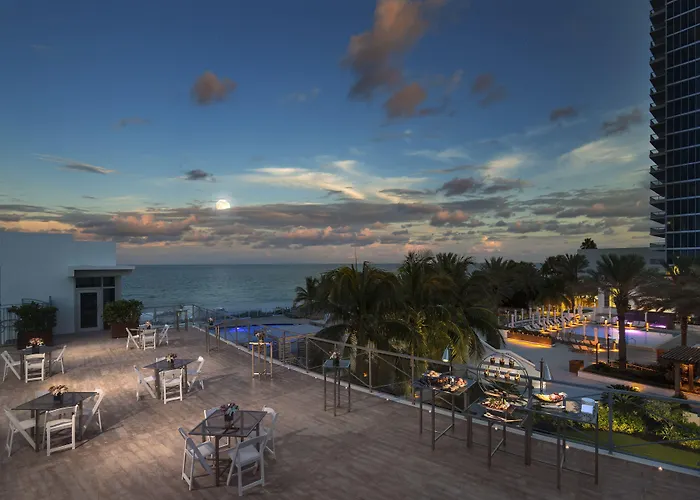 Top Day Use Hotels in Miami Beach