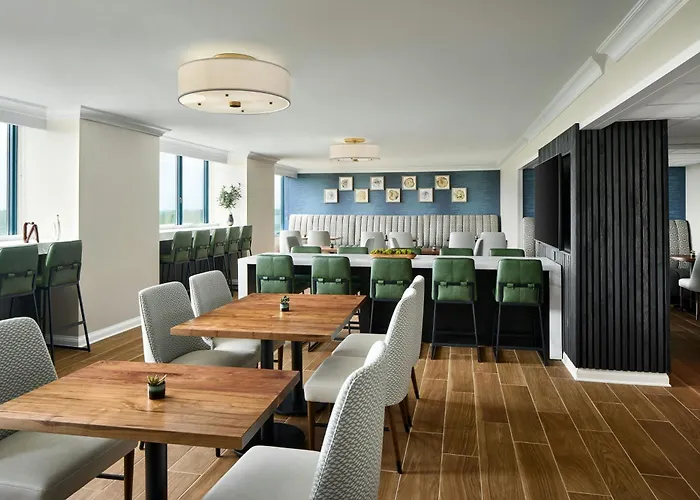 Best Falls Church Hotels by Metro Stations