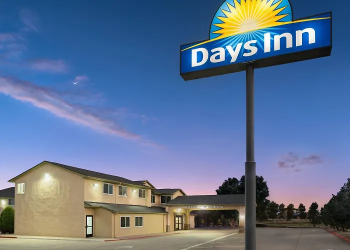 Top Downtown Las Vegas Hotels Offering Balconies